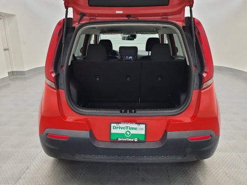 Used 2020 Kia Soul S image 29