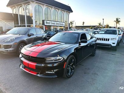 Used 2017 Dodge Charger SXT w/ Plus Group