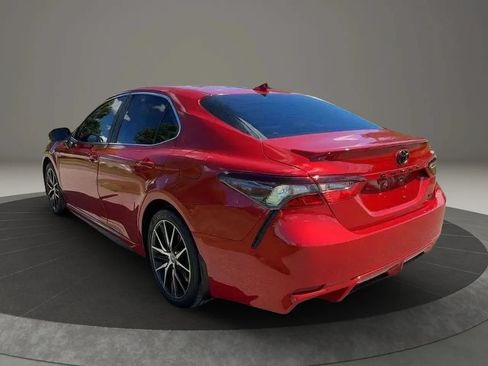 Used 2022 Toyota Camry SE AWD/4WD image 5