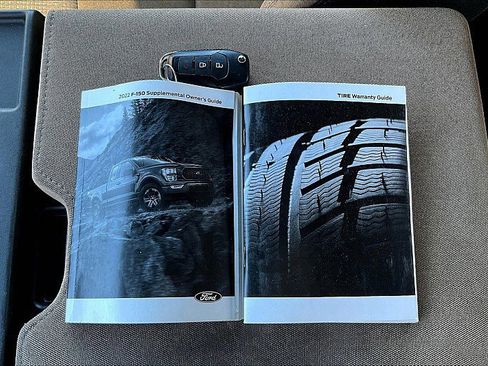 Used 2022 Ford F150 XLT w/ Trailer Tow Package image 13