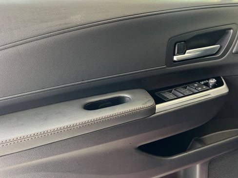 New 2026 Toyota Sienna Limited AWD/4WD image 10
