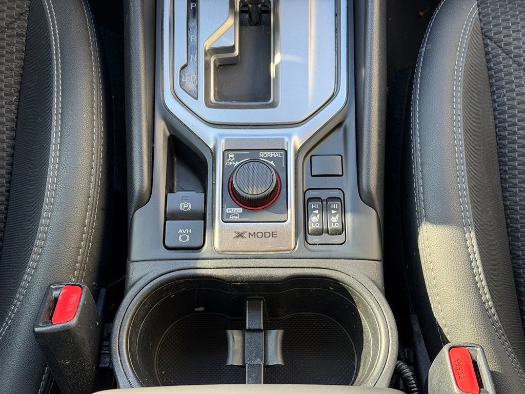 Used 2020 Subaru Forester Premium AWD/4WD image 18
