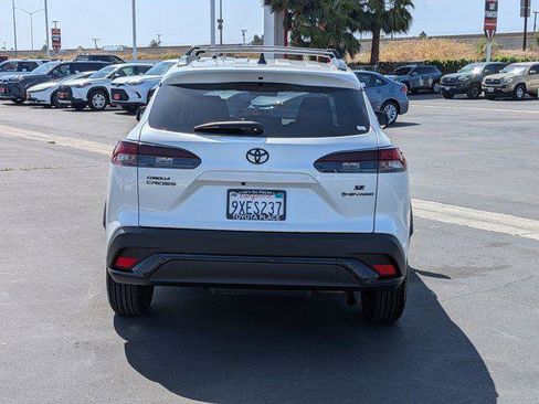 Certified 2026 Toyota Corolla Cross AWD Hybrid image 9