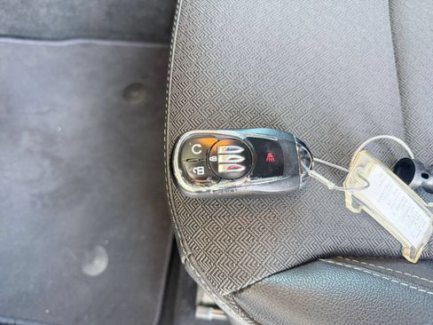 Used 2026 Buick Encore GX Preferred AWD/4WD image 17