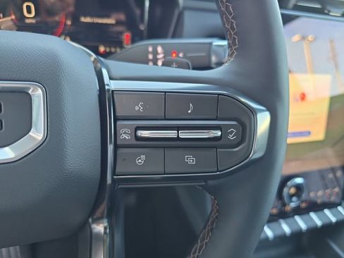 New 2026 GMC Terrain AT4 w/ Convenience Package III image 27