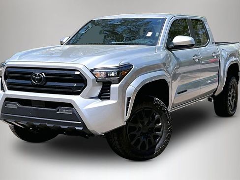 Used 2026 Toyota Tacoma SR5 image 1