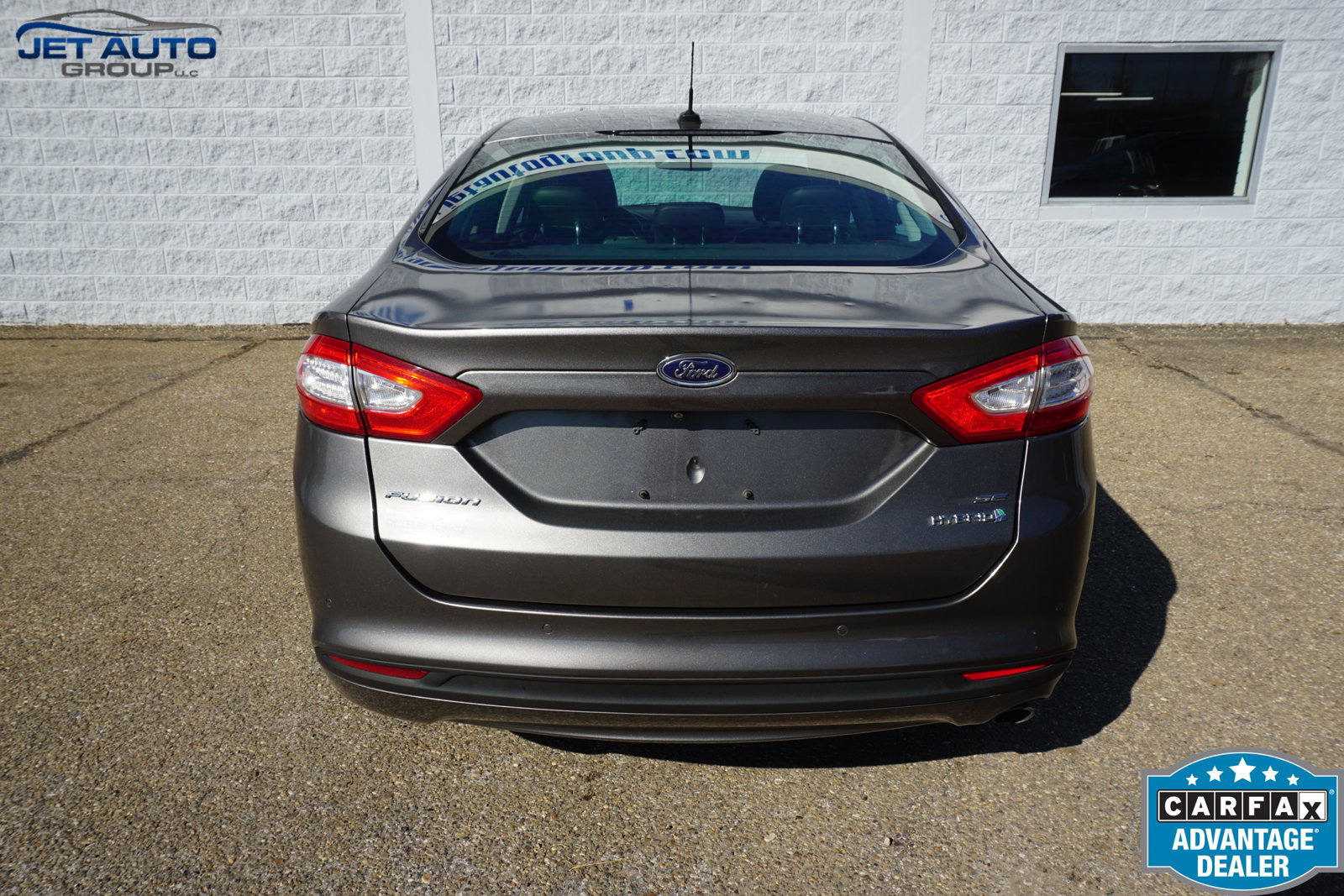 Used 2014 Ford Fusion SE w/ Equipment Group 502A FWD image 15