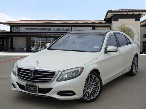Used 2017 Mercedes-Benz S 550 Sedan image 1