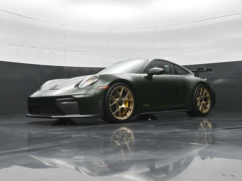 Certified 2026 Porsche 911 GT3 w/ Weissach Package RWD image 33
