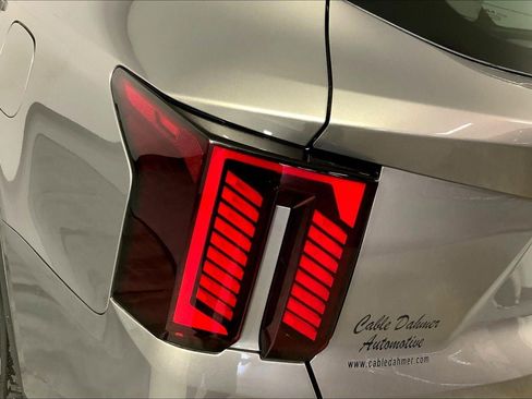 Used 2025 Kia Sorento SX Prestige image 28