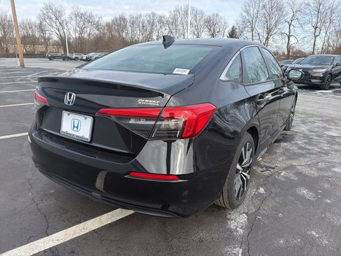 Used 2023 Honda Civic EX image 5