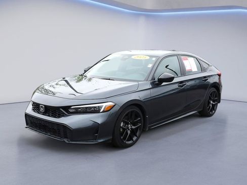 Used 2025 Honda Civic Sport image 2