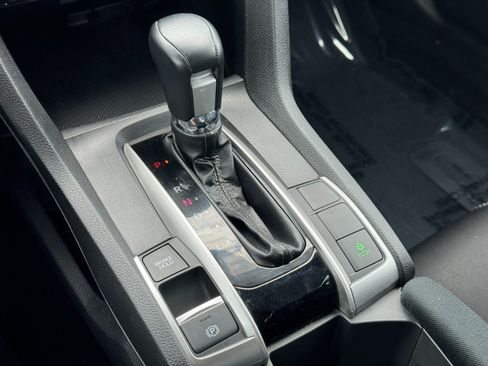 Used 2019 Honda Civic EX image 26