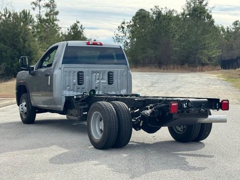 New 2026 GMC Sierra 3500 Pro w/ Convenience Package image 10