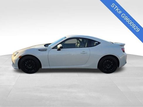 Used 2016 Subaru BRZ Limited w/ Popular Package #2 image 4