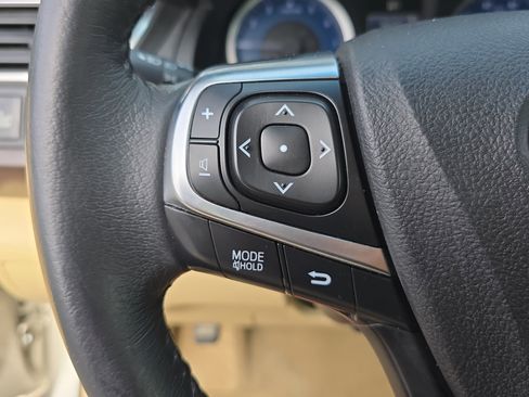 Used 2017 Toyota Camry XLE w/ Moonroof Package image 17