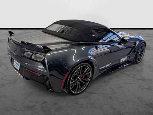 Used 2019 Chevrolet Corvette Z06 image 4