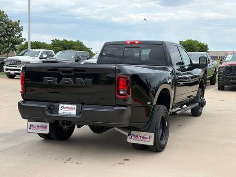 New 2026 RAM 3500 Tradesman AWD/4WD image 9