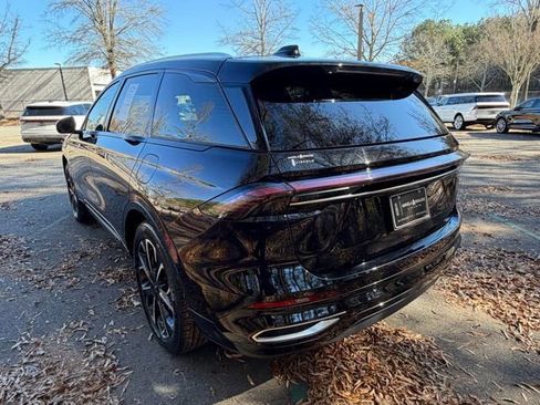 Used 2024 Lincoln Nautilus Reserve image 6