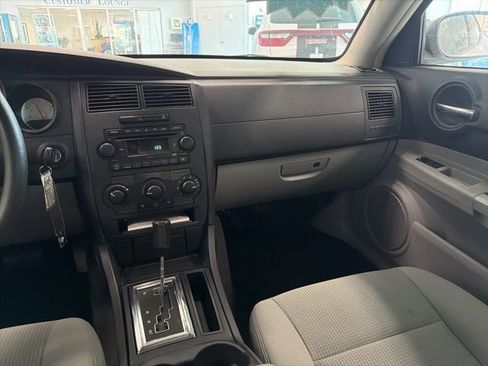 Used 2007 Dodge Charger SE w/ Comfort Seating Group RWD image 24