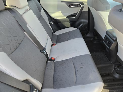 Used 2024 Toyota RAV4 XLE image 10