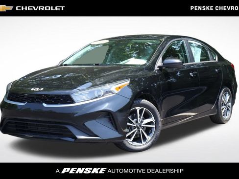 Used 2024 Kia Forte LXS FWD image 1