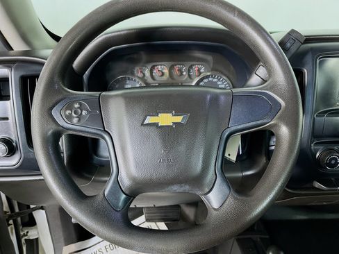 Used 2018 Chevrolet Silverado 1500 W/T w/ Trailering Package AWD/4WD image 13