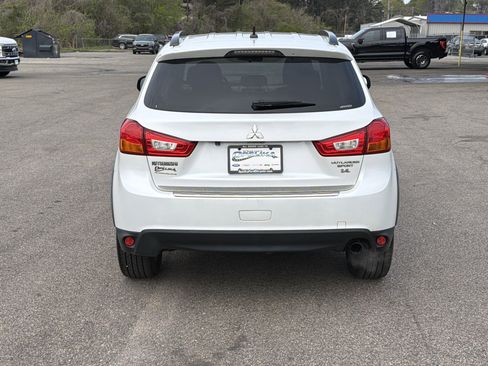 Used 2015 Mitsubishi Outlander Sport GT image 4