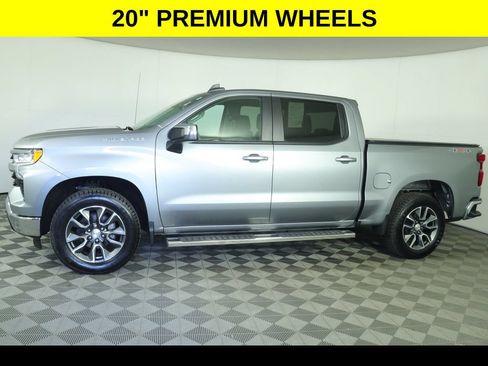Used 2023 Chevrolet Silverado 1500 LT AWD/4WD image 7