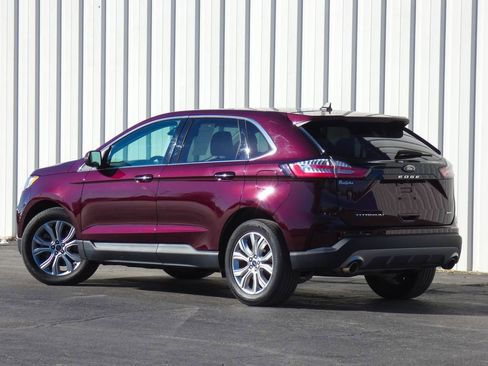 Used 2022 Ford Edge Titanium image 34