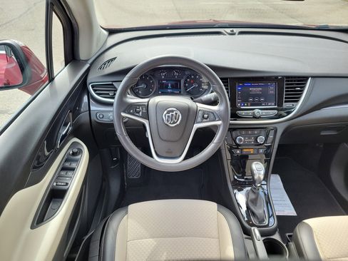 Used 2021 Buick Encore Preferred w/ Safety Package image 10