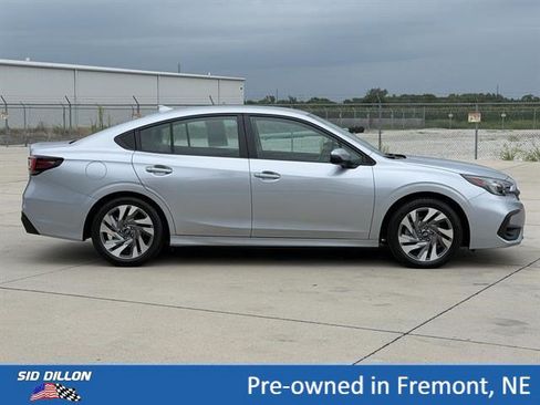 Used 2024 Subaru Legacy Limited AWD/4WD image 3