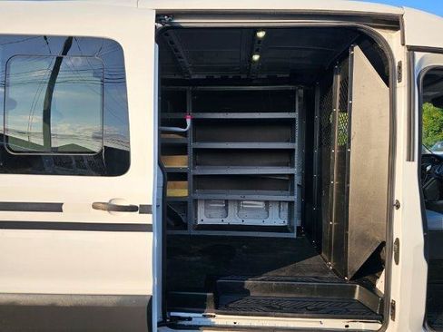 Used 2016 Ford Transit 250 130 Medium Roof RWD image 25