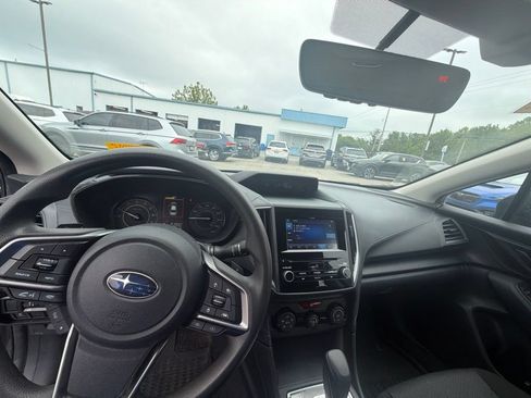 Used 2022 Subaru Impreza Premium AWD/4WD image 11