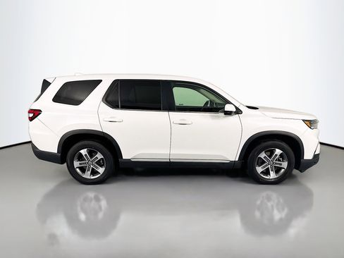 Certified 2023 Honda Pilot EX-L image 4