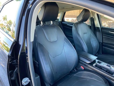Used 2020 Ford Fusion Titanium AWD/4WD image 49