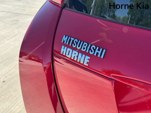 Used 2019 Mitsubishi Eclipse Cross AWD image 27