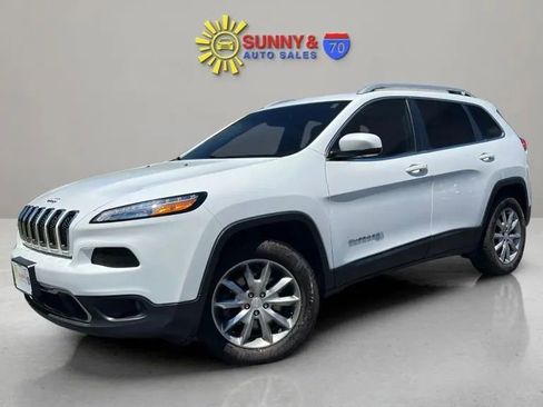 Used 2018 Jeep Cherokee Limited AWD/4WD image 4