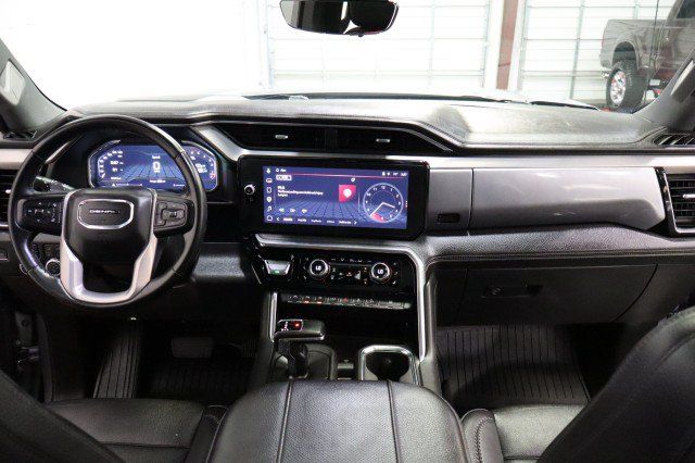 Used 2023 GMC Sierra 1500 Denali w/ Denali Reserve Package AWD/4WD image 7