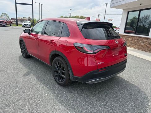 Used 2025 Honda HR-V Sport image 6