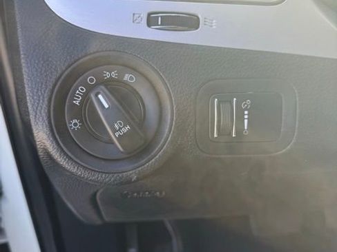 Used 2017 Dodge Journey SXT w/ Blacktop Package image 15