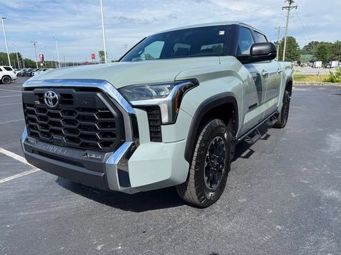 New 2026 Toyota Tundra SR5 AWD/4WD image 6