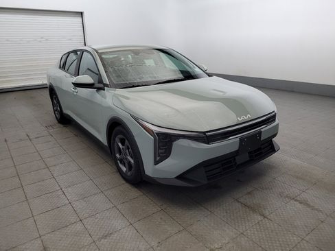 Used 2025 Kia K4 FWD image 13