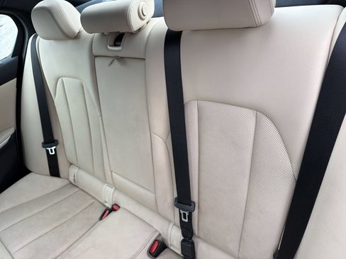 Certified 2025 BMW 330i Sedan w/ Convenience Package RWD image 19