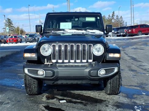 Used 2022 Jeep Wrangler Unlimited Sahara w/ Cold Weather Group image 2