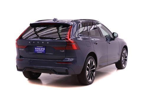 New 2026 Volvo XC60 T8 Plus w/ Protection Package Premier image 4