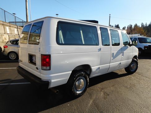 Used 1999 Ford E-350 and Econoline 350 XL image 3