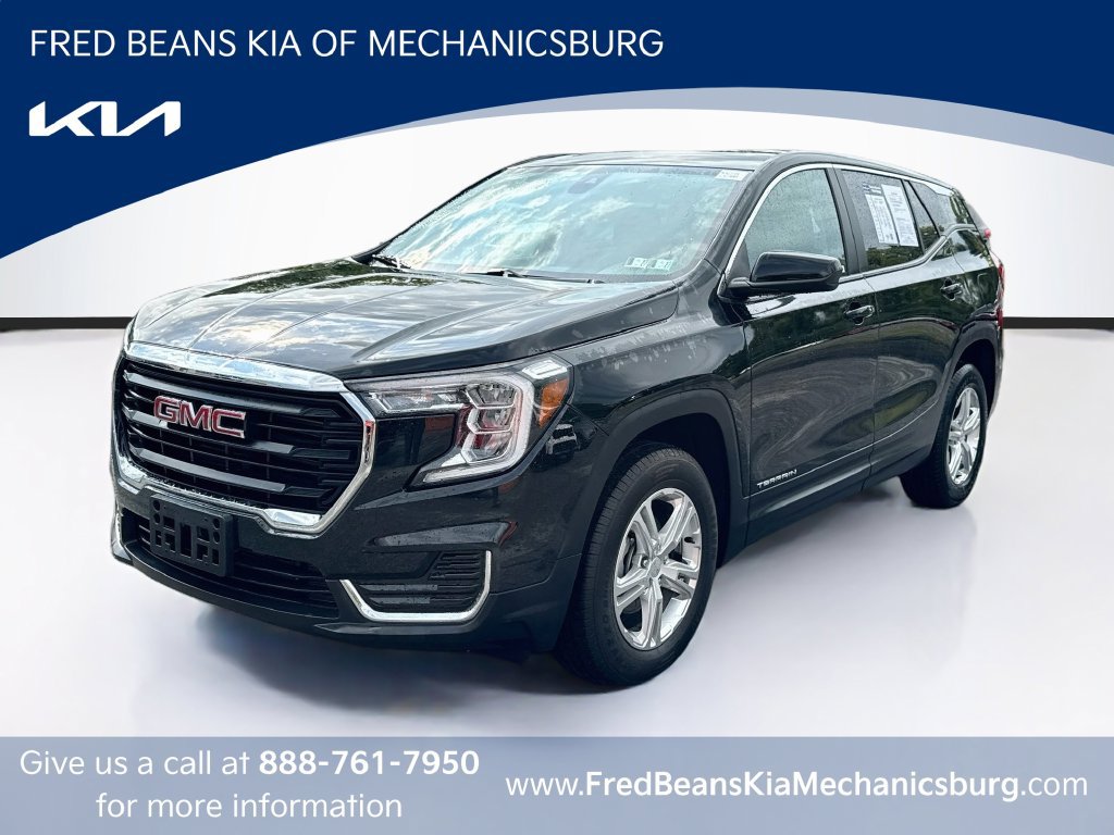 Used 2024 GMC Terrain SLE AWD/4WD image 3