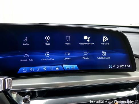 Certified 2024 Cadillac Lyriq Luxury AWD/4WD image 15