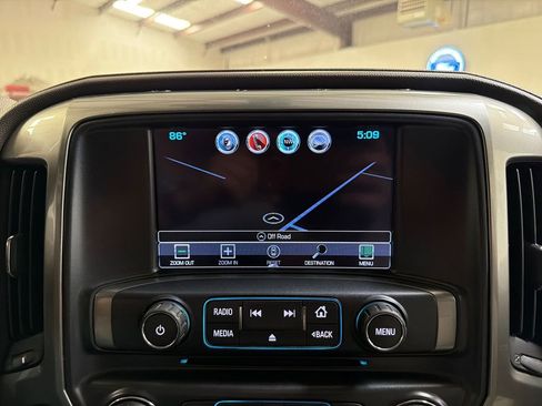 Used 2019 Chevrolet Silverado 2500 LTZ w/ Duramax Plus Package AWD/4WD image 20